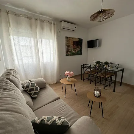 Apartment O'donnell By Linin Seville